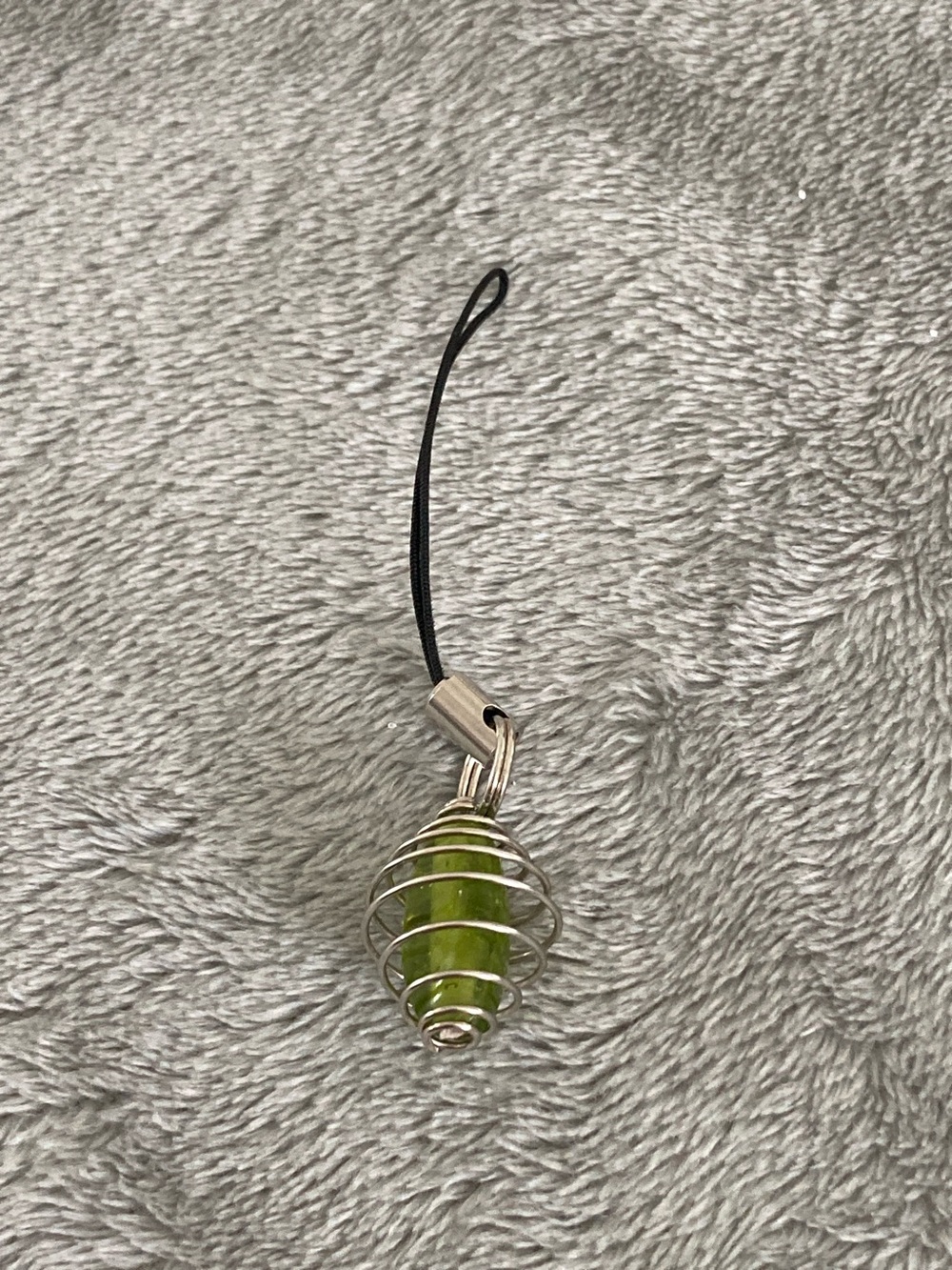 Car/cellphone/ipad/keychain green bead charm 2